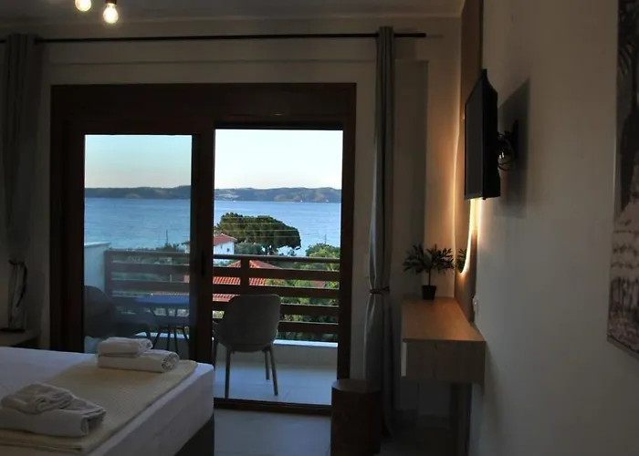 Seaandolive Aparthotel 3*