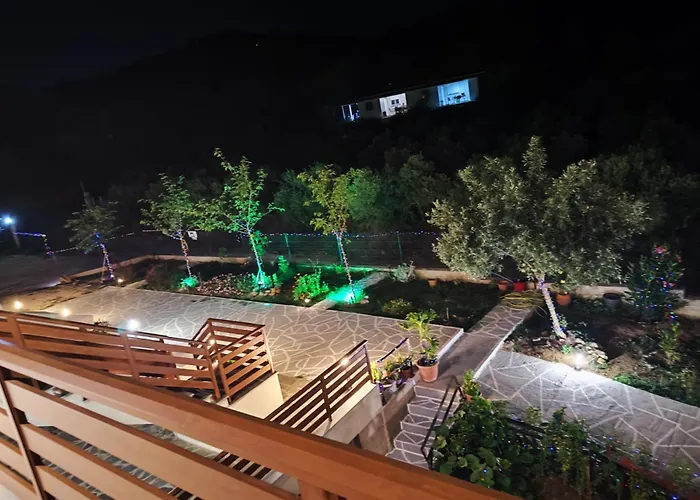 Seaandolive Aparthotel