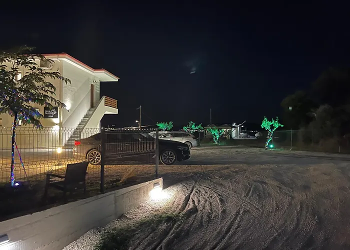 Seaandolive Aparthotel 3*